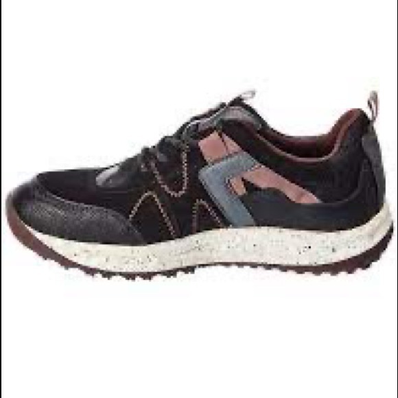 Geox Delray Suede and Mesh Sneaker with Breathable Sole Technology - Picture 5 of 10